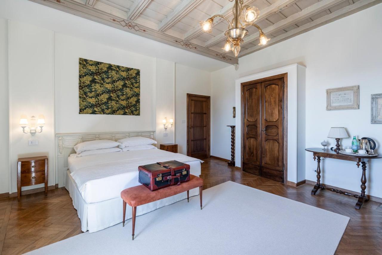 Foresteria Di Palazzo Radici Бергамо Экстерьер фото