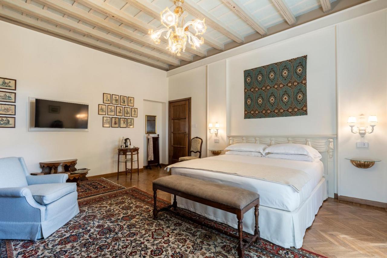 Bed and Breakfast Foresteria Di Palazzo Radici Бергамо Экстерьер фото